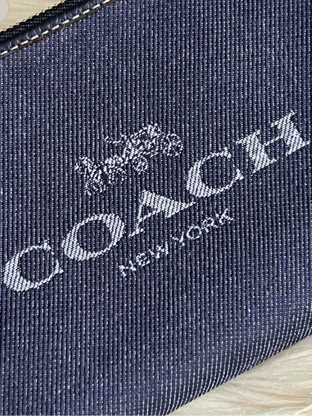 COACH Large Corner Zip Wristlet | Dark Denim Horse & Carriage Logo - Picture 2 of 3